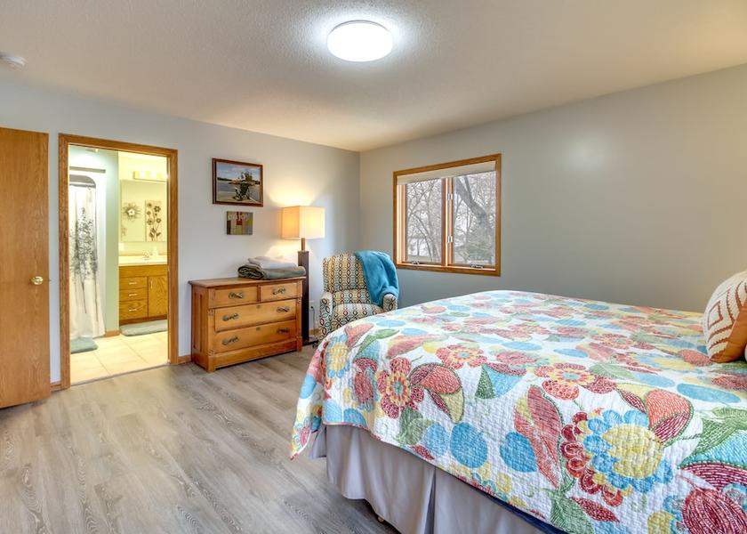 Minnesota Spicer Interior Entrance