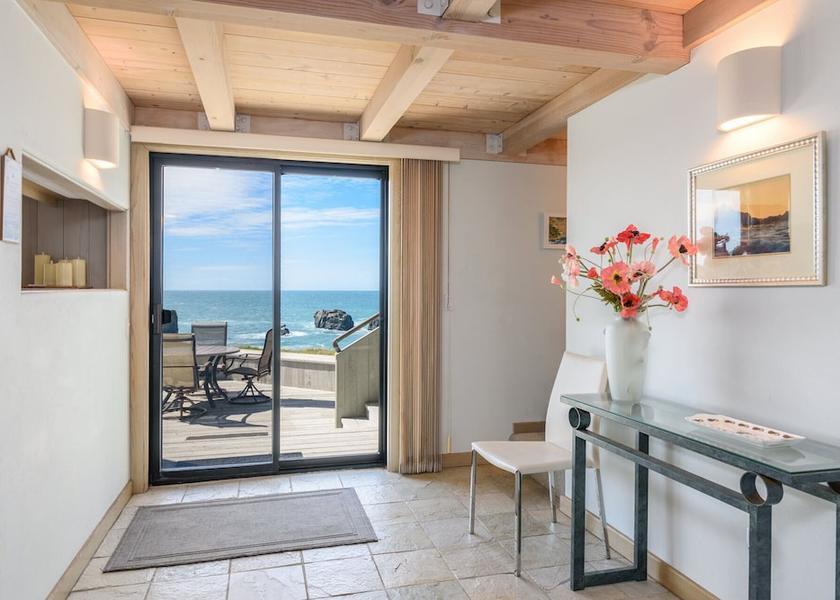 California sea ranch Interior Entrance