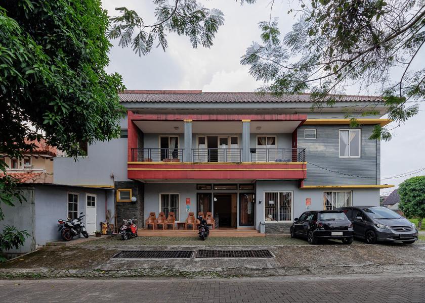 Banten Curug Exterior view