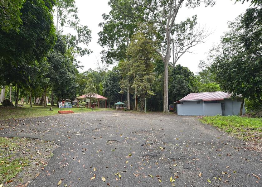 Malacca Jasin Exterior Detail
