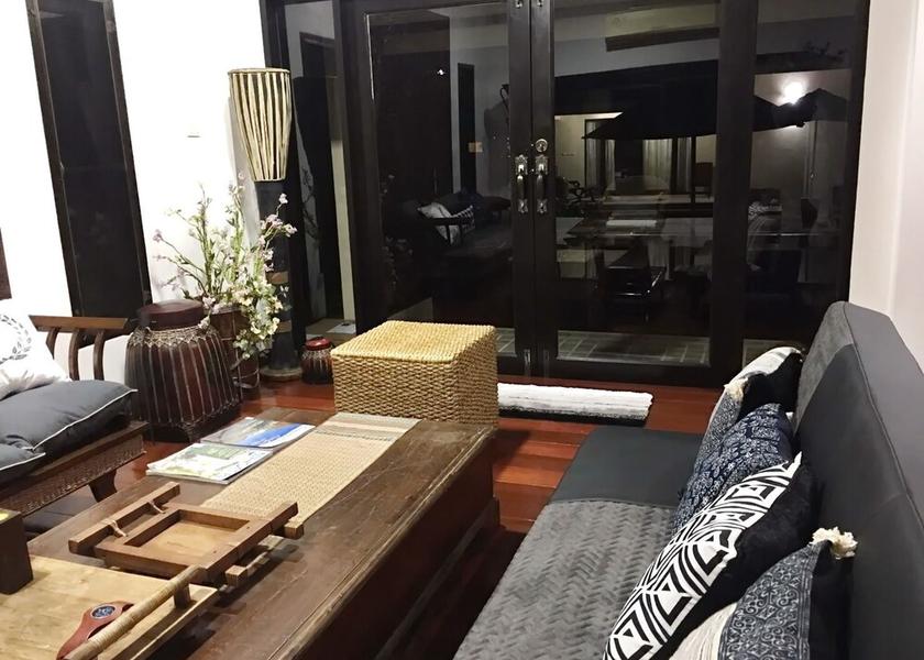 Phuket Si Sunthon Living Area