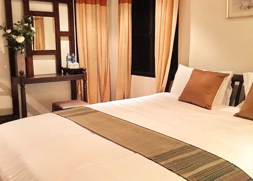 Phuket Si Sunthon Room