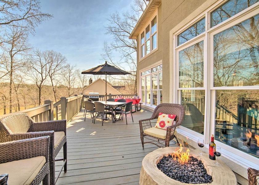 Maine Northport Interior Entrance