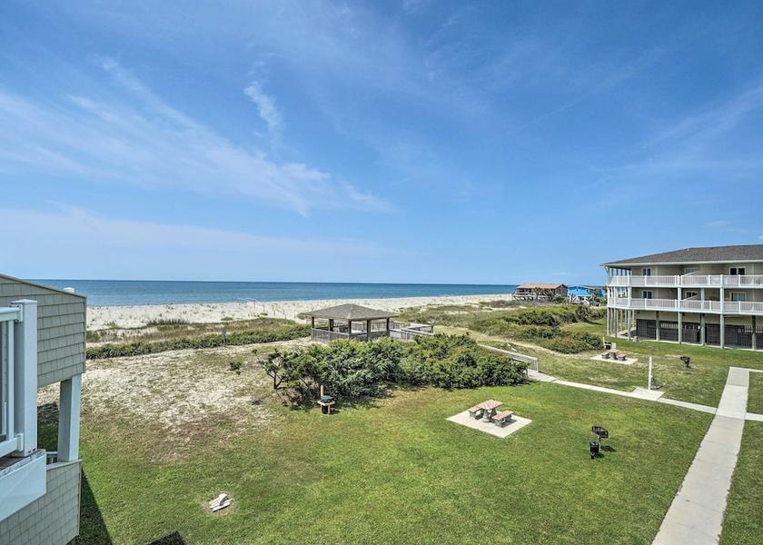 North Carolina Oak Island Interior Entrance