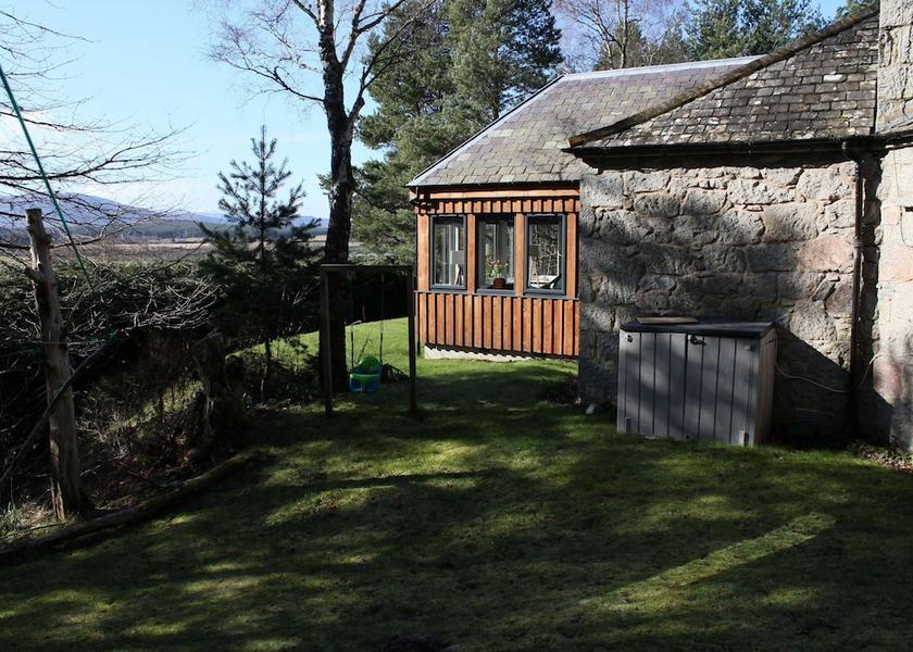 Scotland Grantown-on-Spey Property Grounds