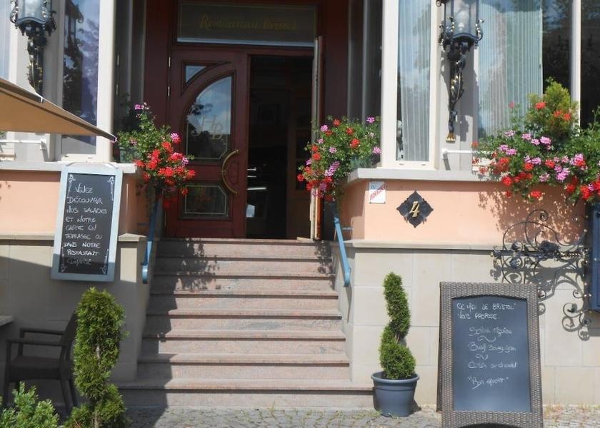 Grand Est Niederbronn-les-Bains Entrance