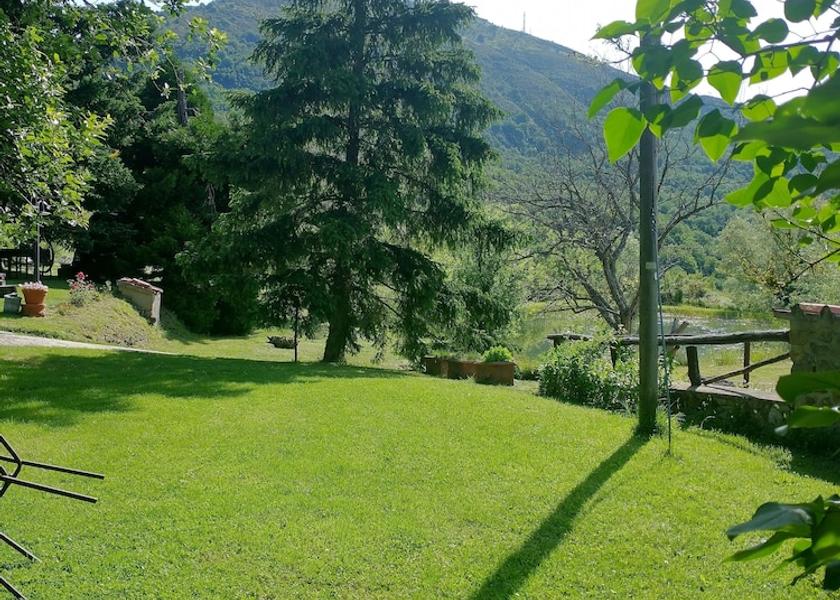 Tuscany Castelfranco Piandisco Property Grounds