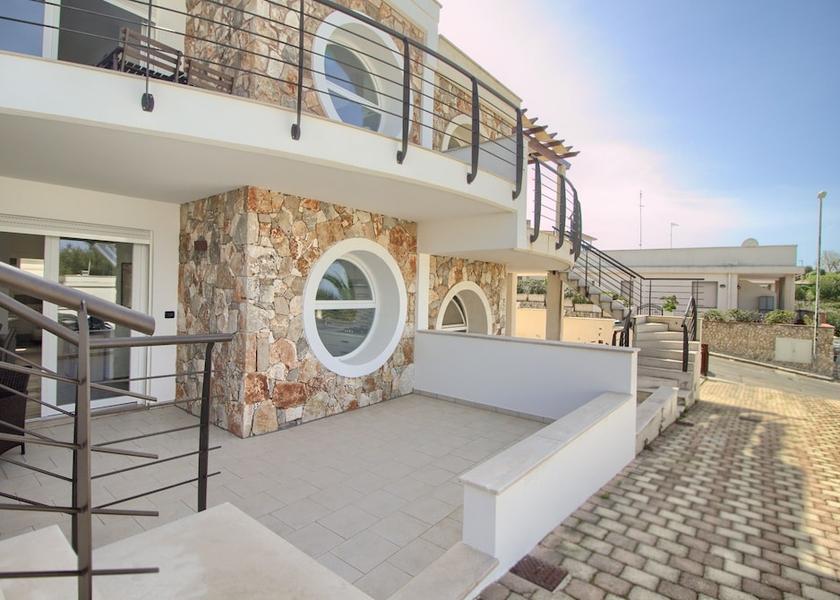 Puglia Patu Primary image