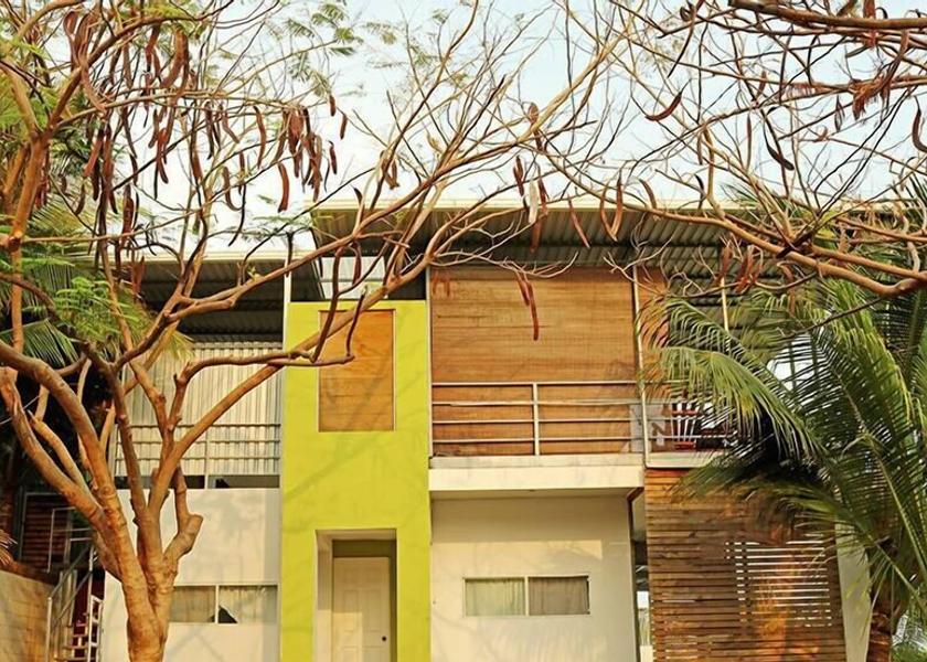 San Salvador (department) La Libertad Exterior Detail