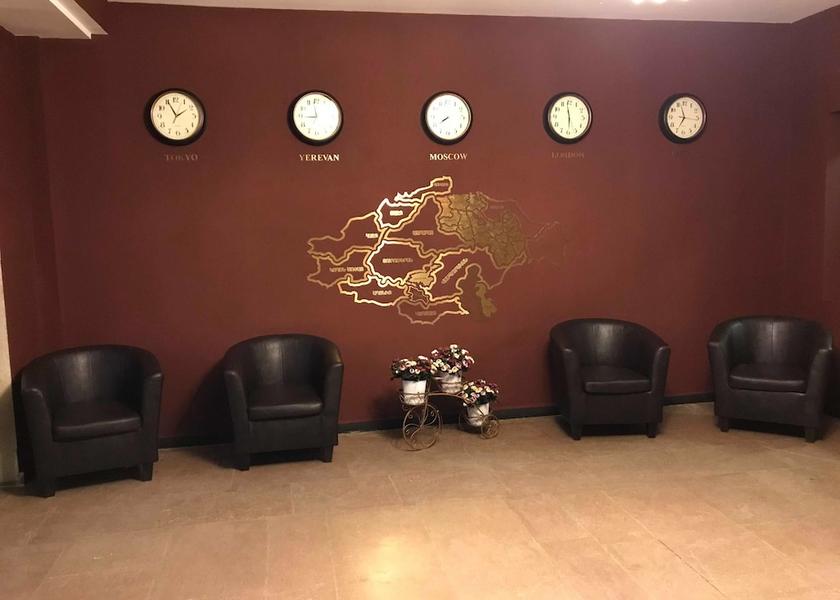  Vanadzor Interior Entrance