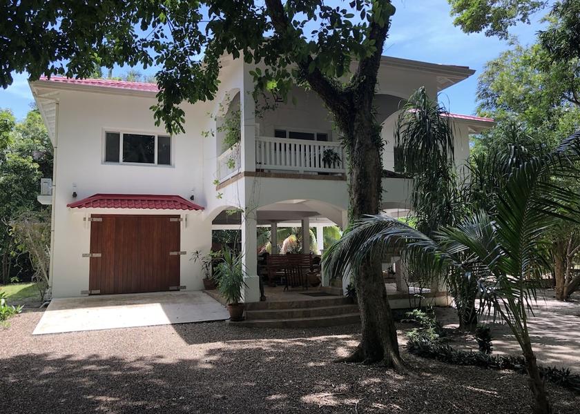 Stann Creek District Placencia Facade