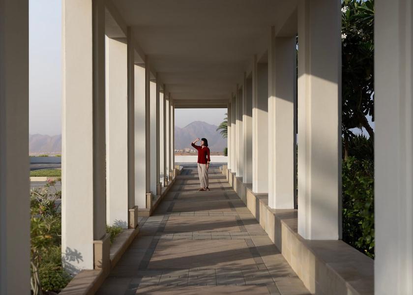  Muscat Exterior Detail