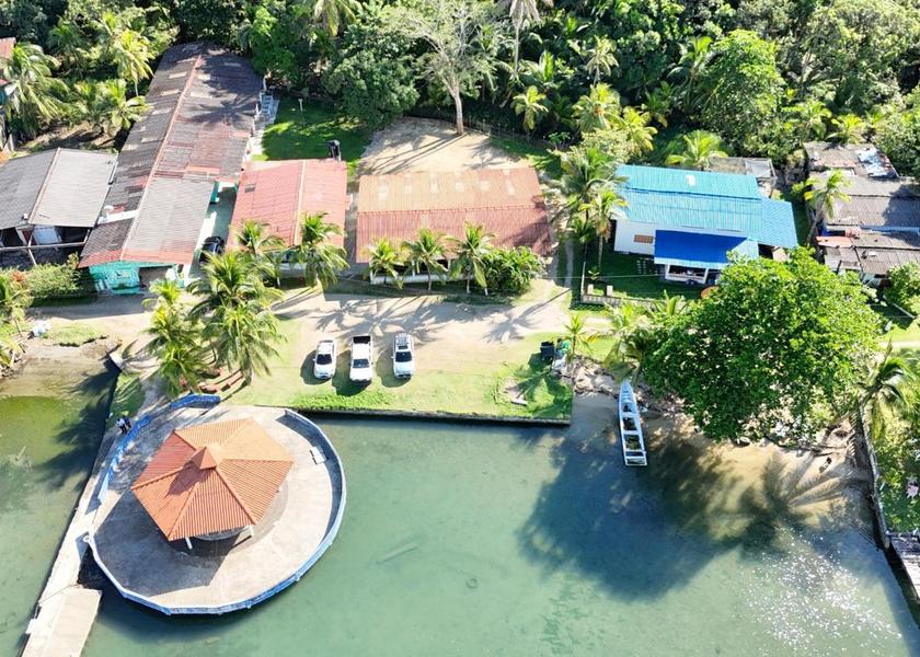 Colón Portobelo Exterior view