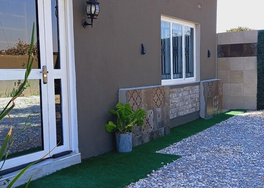  Lusaka Exterior Detail