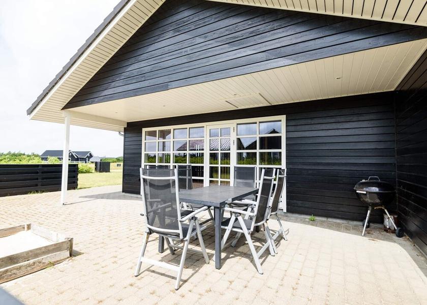 Midtjylland Tarm Exterior Detail