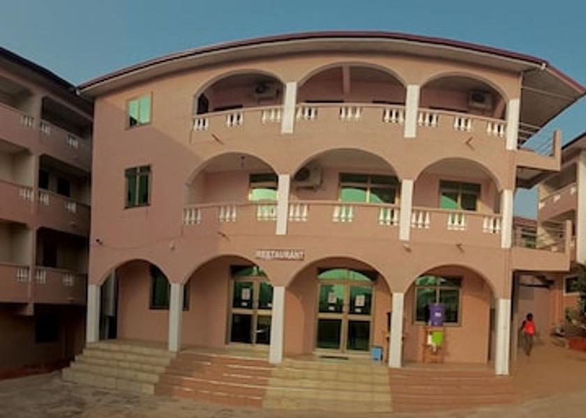  Koforidua Facade
