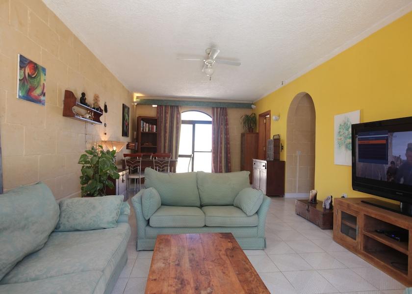  Xaghra Living Area