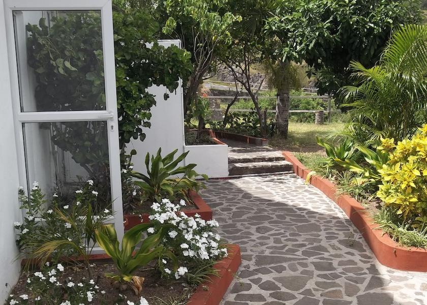 MU Rodrigues Island Exterior Detail