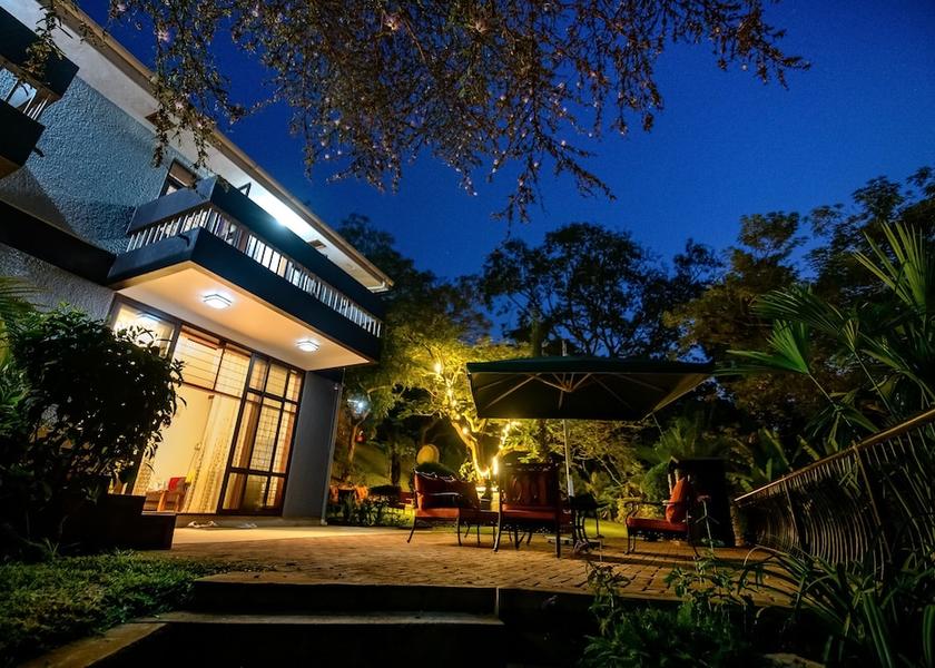  Kampala Exterior Detail