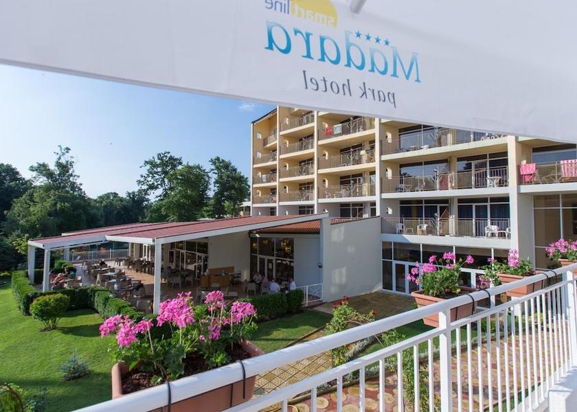  Golden Sands Exterior Detail