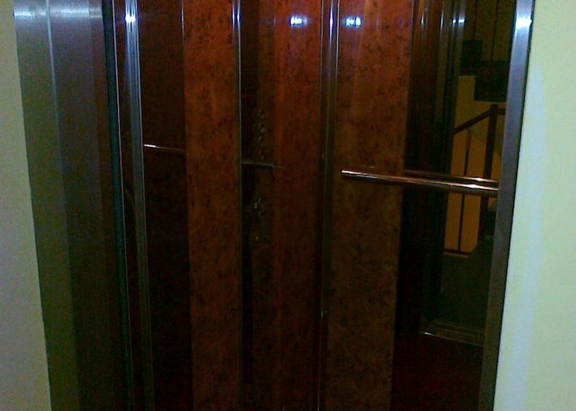 Burgas Pomorie Interior Entrance