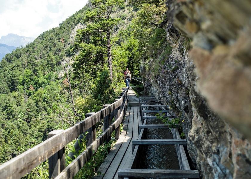 Valais Crans-Montana Hiking