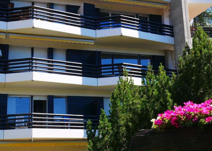 Valais Crans-Montana Exterior Detail