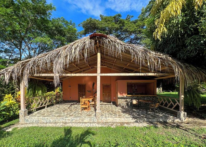 Magdalena Santa Marta Facade