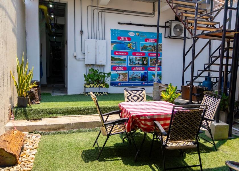 Magdalena Santa Marta Garden