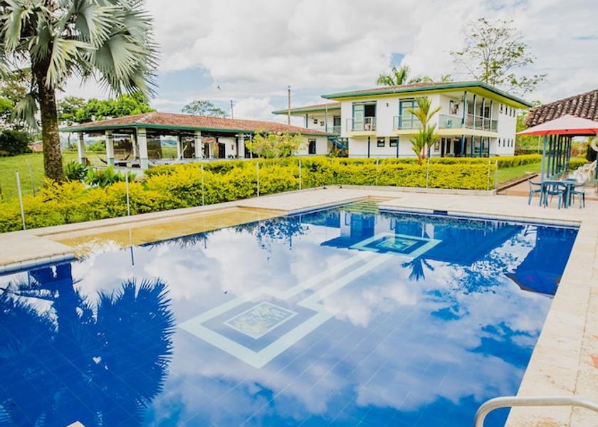 Quindio Quimbaya Pool