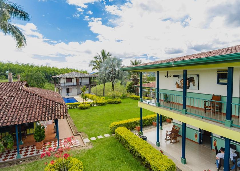 Quindio Quimbaya Exterior Detail