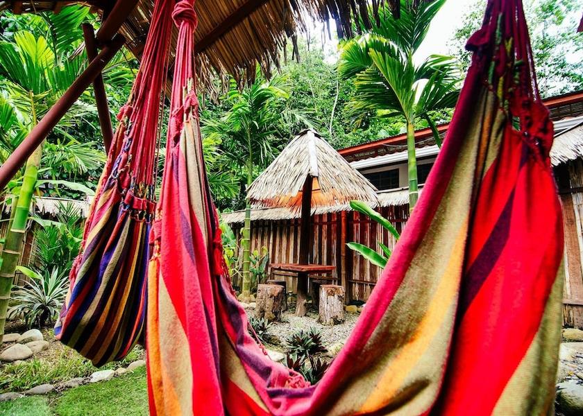 Limon Cahuita Interior Entrance