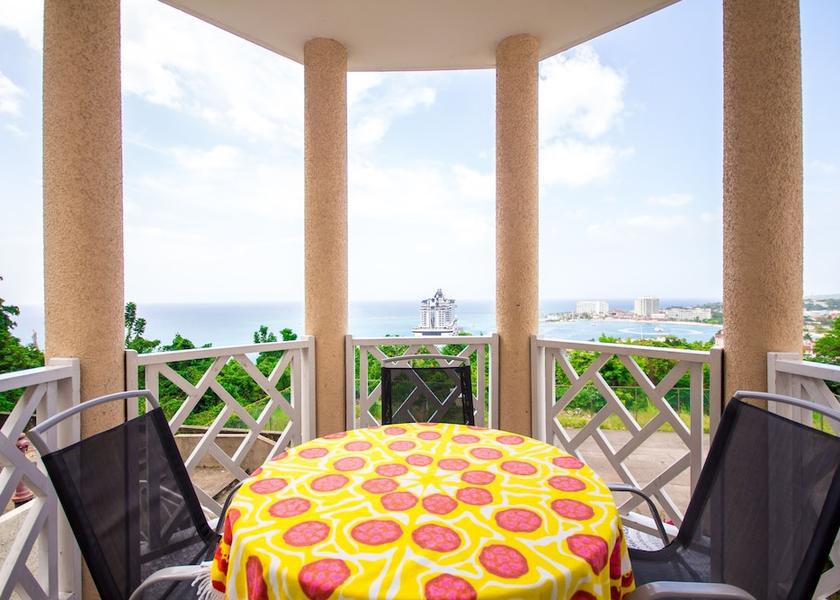 Saint James Ocho Rios Terrace