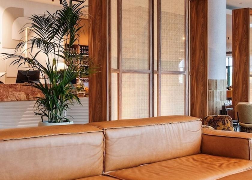 North Brabant Best Lobby sitting area