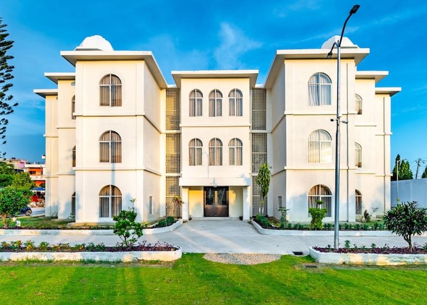  Janakpur Exterior Detail