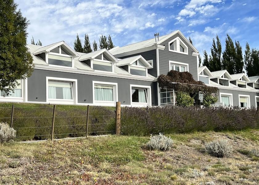 Santa Cruz El Calafate Facade