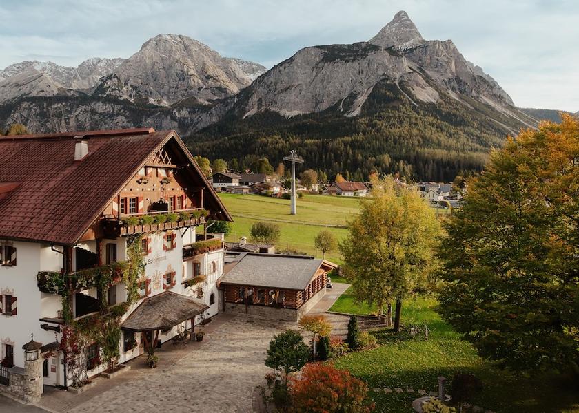 Tyrol Ehrwald Exterior Detail