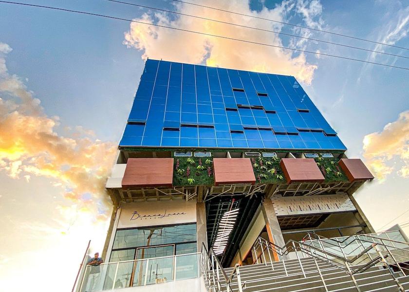Pernambuco Petrolina Exterior Detail