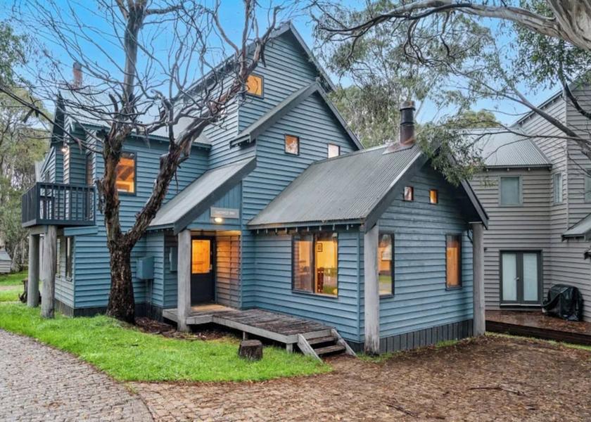 Victoria Dinner Plain Exterior Detail