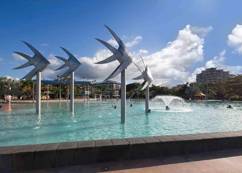 Queensland Cairns Beach