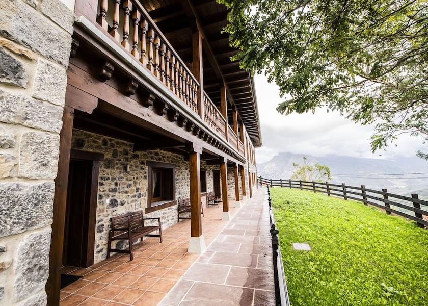 Liébana Cillorigo de Liebana Exterior Detail