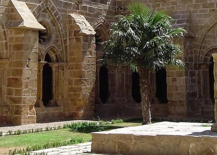 Aragon Sastago Courtyard