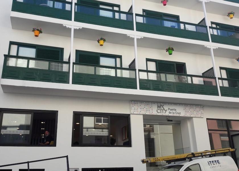 Canary Islands Puerto de la Cruz Facade