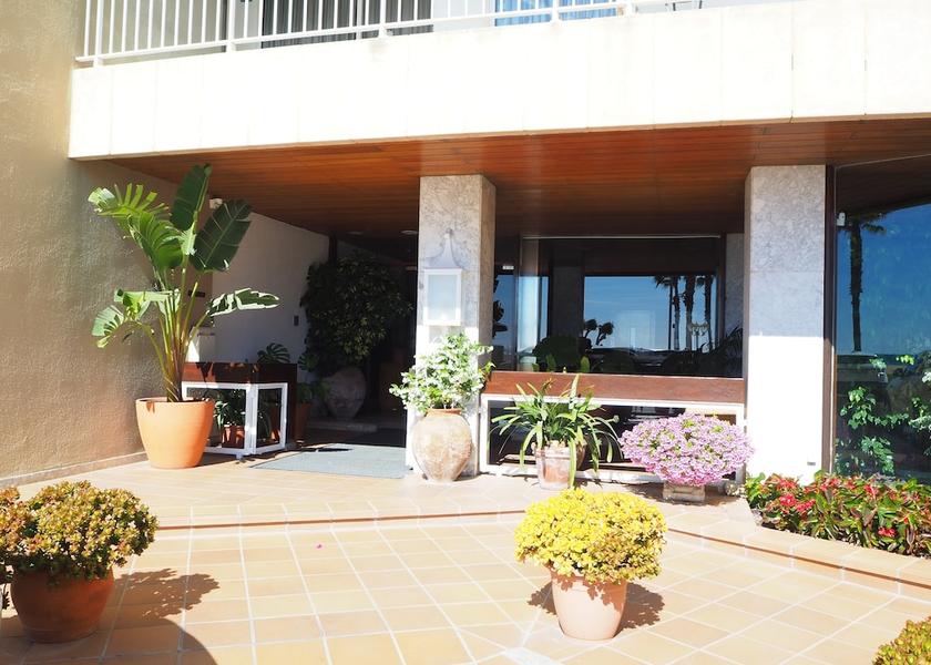 Catalonia Calonge Entrance