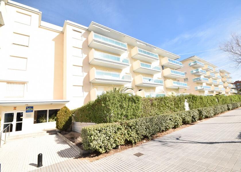 Catalonia Vila-Seca Facade