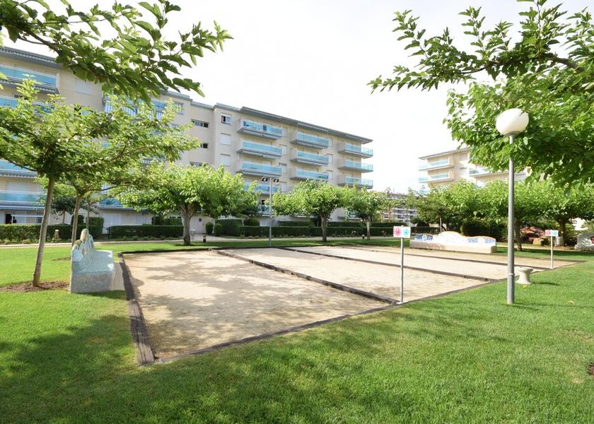 Catalonia Vila-Seca Property Grounds