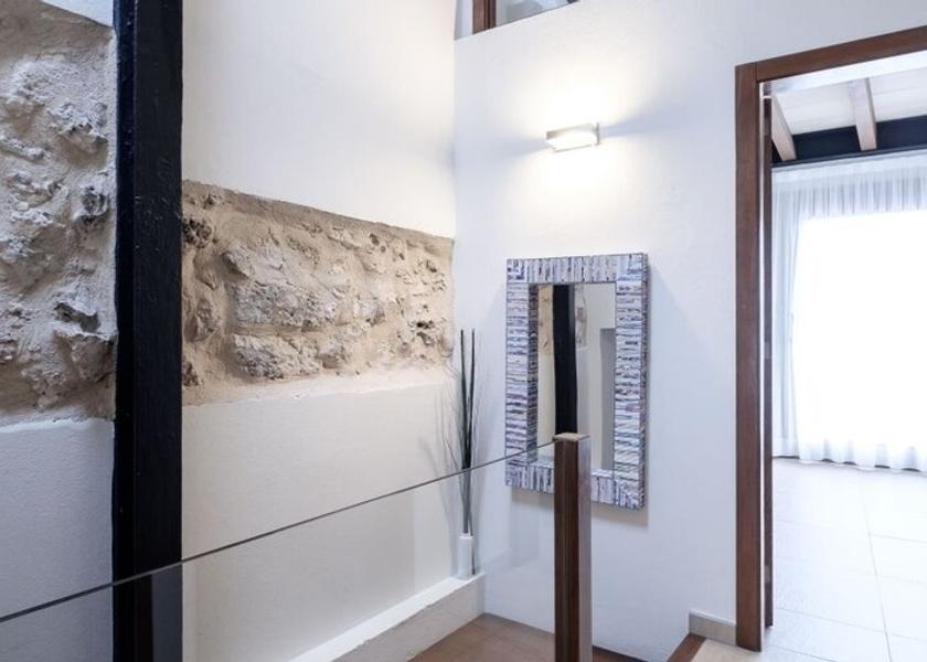 Pla de Mallorca Sineu Interior Entrance