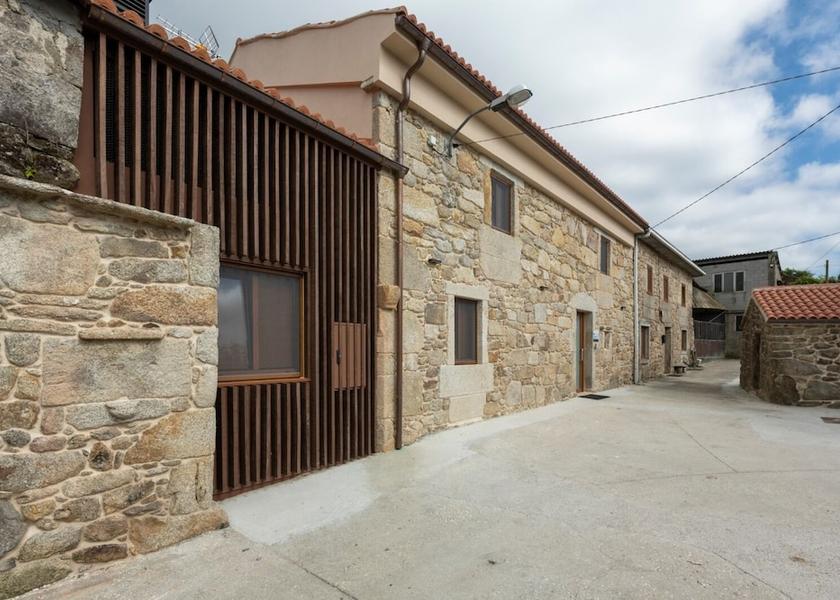 Galicia Dumbria Facade