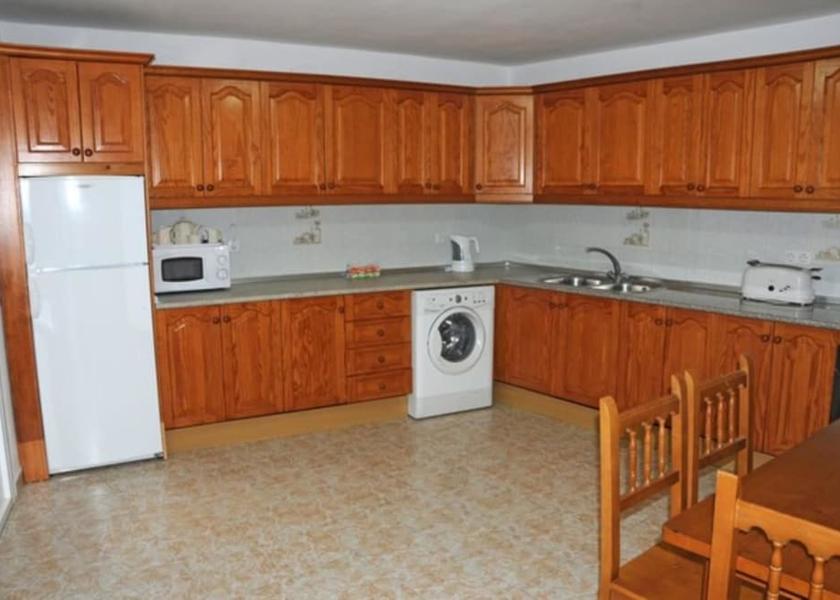 Andalusia Ojén Kitchen
