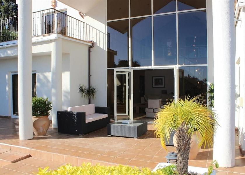 Andalusia La Mairena Exterior Detail